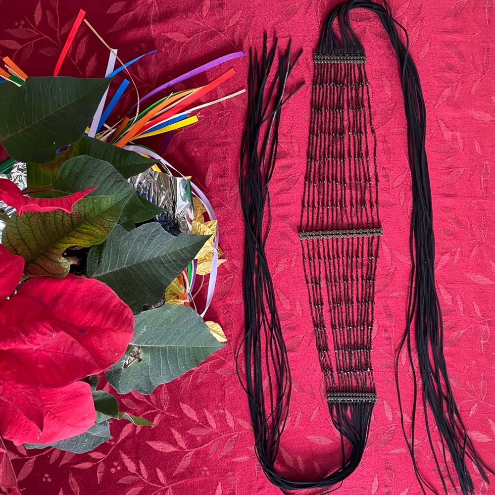 Cummerbund bead belt